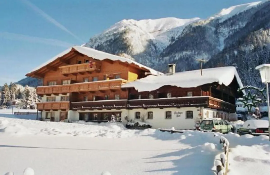 Lechnerhof Hotel-Garni-1