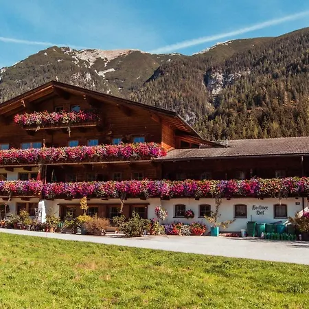 Lechnerhof Hotel-Garni-2